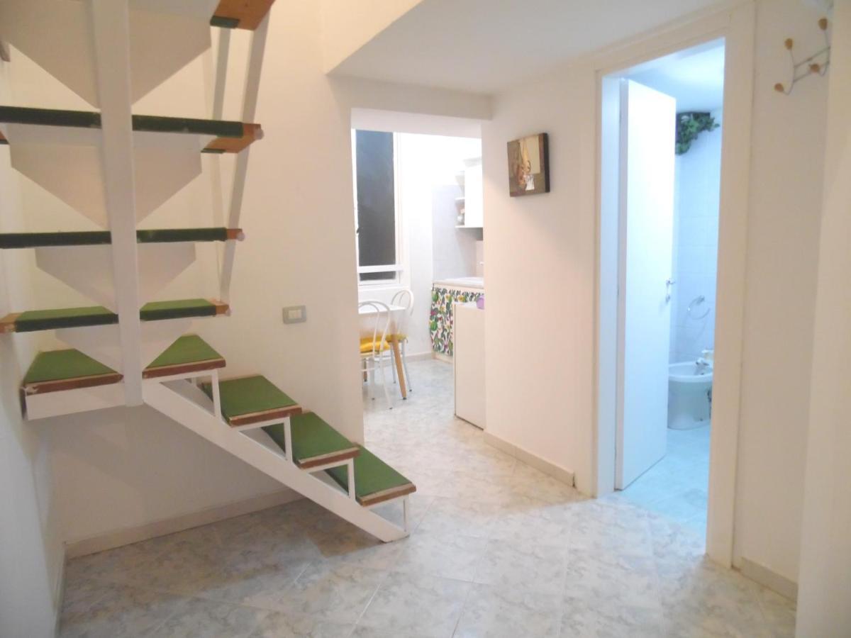 Donnaregina Appartement